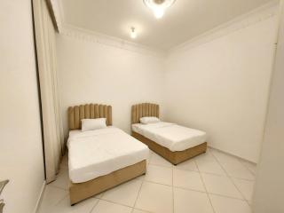 HARF22-101-02 2br apt in AD - 2