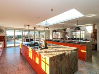 Royal Oak House - 1