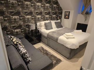 16 Reams Way, Kemsley, Sittingbourne, ME10 2GD - Iwade - 5