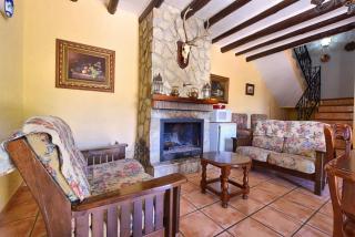 Cortijo Los Alazores, authentic cortijo with private pool - 2