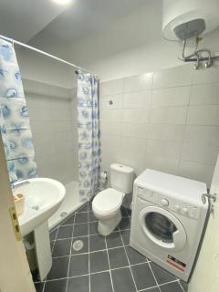 Marina Yacht Apart - Saranda - 9