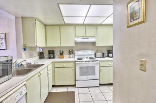 La Coquina 102 - St Pete Beach - 3