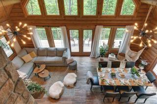 Log cabin with HOT TUB and view - 8