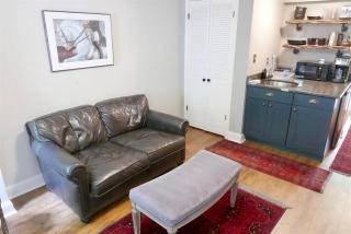Amazing Location - Close to Union Station - Washington - 8