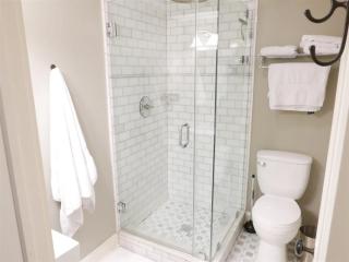 Amazing Location - Close to Union Station - Washington - 4