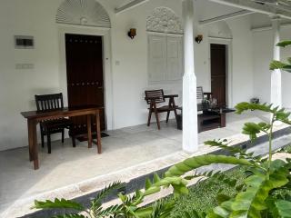 Boardwalk Surf Villa - 0