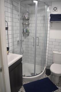 Spacious Garden Studio - Kings Langley - 1
