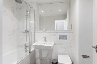 Contemporary 1BR Apartment with Amazing Views - Birmingham - 6