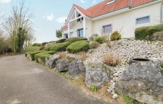 4 Bedroom Awesome Home In Romeries - Romeries - 3