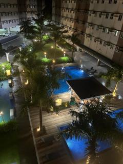 The Tropical Suite SMDC Hope Residence - Trece Martires - 4