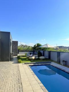 Jetsetters Guest House - 7