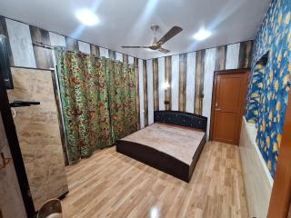 Hotel Naseem - Srinagar - 1