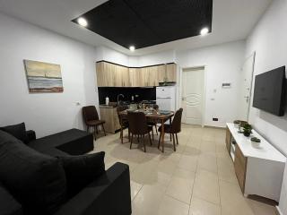 Cactus Apartment - Golem - 6