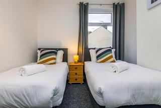 Beeston town house - Sleeps 4 - 7