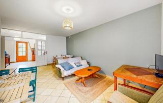 Lovely Home In Val De Louyre Et Caude - Saint-Alvère - 6