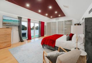 Beachfront Oasis w Htd Pool Cinema Game-Room Tiki - Pompano Beach - 4