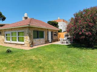 Casa de Piedra - a 2 cuadras del mar - solo familias - Mar del Plata - 9