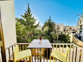 Budget friendly 2 bedroom apartment in the heart of St Julians, Paceville - St Julian's - 0