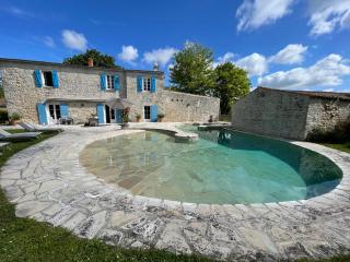 Logis Saint Léonard - Dompierre-sur-Mer - 1