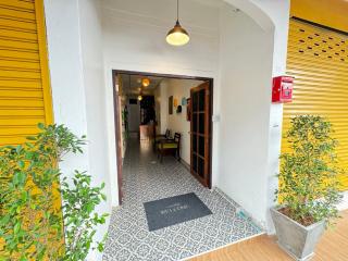 Pupa Women Hostel - 1