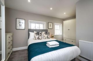 Attico Apartment Sleeping 6 Guests - Liverpool - 9