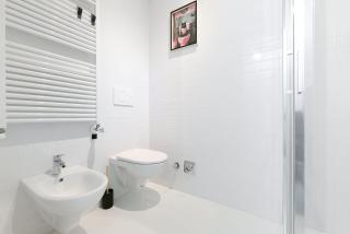 QUEEN HOME MARY ROSE for medium rent - Bologne - 2