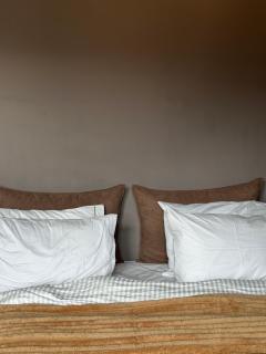 Wood & Stone Guesthouse - 8