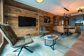Appartement neuf traversant avec une grande terrasse au cœur du village - 6 personnes - 6