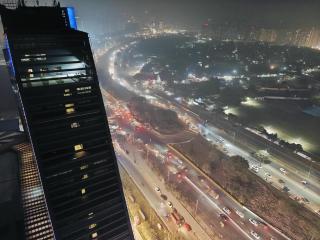 Luxurious suite with City view - Ghaziabad - 3