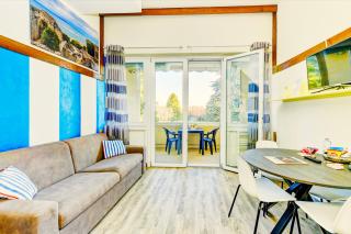 The Riva Apartment Sirmione - Sirmione - 8