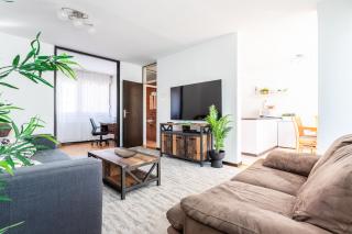 Spacious 3 bedroom apartment Chiara near beach & Old Tovn - 0