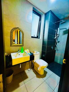 Deluxe Suite for10 Stunning Sea &City ViewsNetflix - Jelutong - 4
