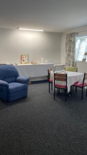 Three bedroom entire unit at central lotion - 1