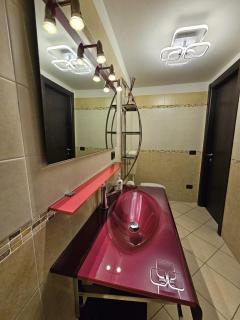 RESIDENZA REDIPUGLIA free private parking and air conditioning - Verbania - 2