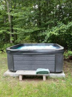Chic Catskills Cabin with Hot Tub and Fire Pit - Lanesville - 8