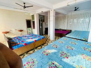 Om Guest House - 2