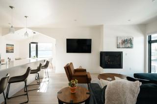 Chic Silverthorne Condo with Rocky MTN Vista Views - 9