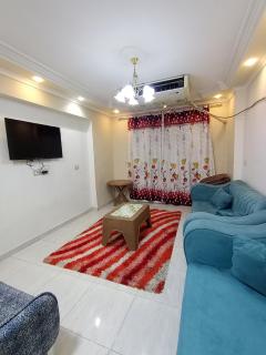 شقه مفروشه جسر السويس - Cairo - 4