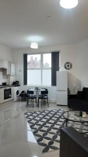 Spacious 2 Bed Apart with Patio in Camden WR201 - London - 9
