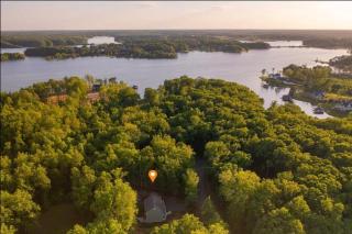 Lake House with Hot Tub and Fire Pit - Bumpass - 5