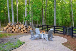 Lake House with Hot Tub and Fire Pit - Bumpass - 7