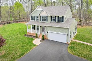 Lake House with Hot Tub and Fire Pit - Bumpass - 6