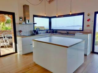 Villa ARIA, piscine, vue mer 120 m2 tout confort - 4 personnes - 6