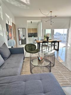 Luxury City Penthouse-Panoramic View-Near Unic - Nicosia - 1