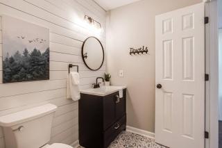 Scandinavian Retreat mins Close to battery W King bed - Smyrna - 4