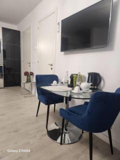 REZIDENT PROIECT -Apartament BĂNEASA , aproape de AEROPORT și THERME - 3