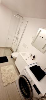 Apartment in Tromsø, located between the Arctic Cathedral and The Cable Car - 1