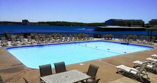 Daylight Cove Lakefront Condo, Pool, Hot Tub! - Lake Ozark - 6