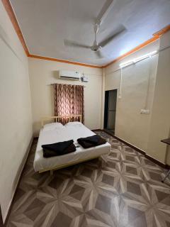 Subhadra Holiday Home - 4BHK Villa - Kihim Beach, Alibaug - Kīhīm - 1