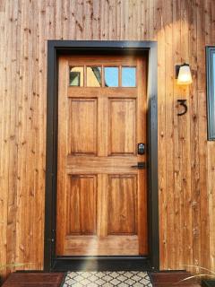 Luxury Cabin with Outdoor Tub ArtBliss III - Stevenson - 3